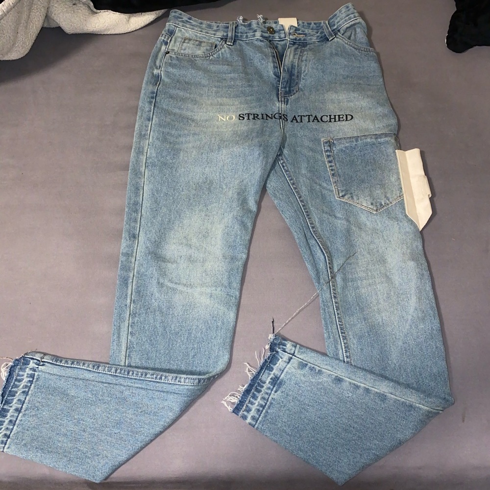 Val Kristopher Jeans